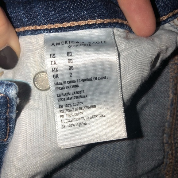 American Eagle distressed shorts. - Picture 4 of 4